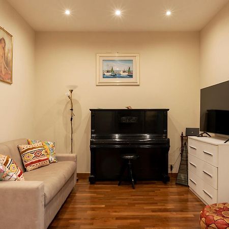 San Pietro Terrace Apartment Рим Екстер'єр фото