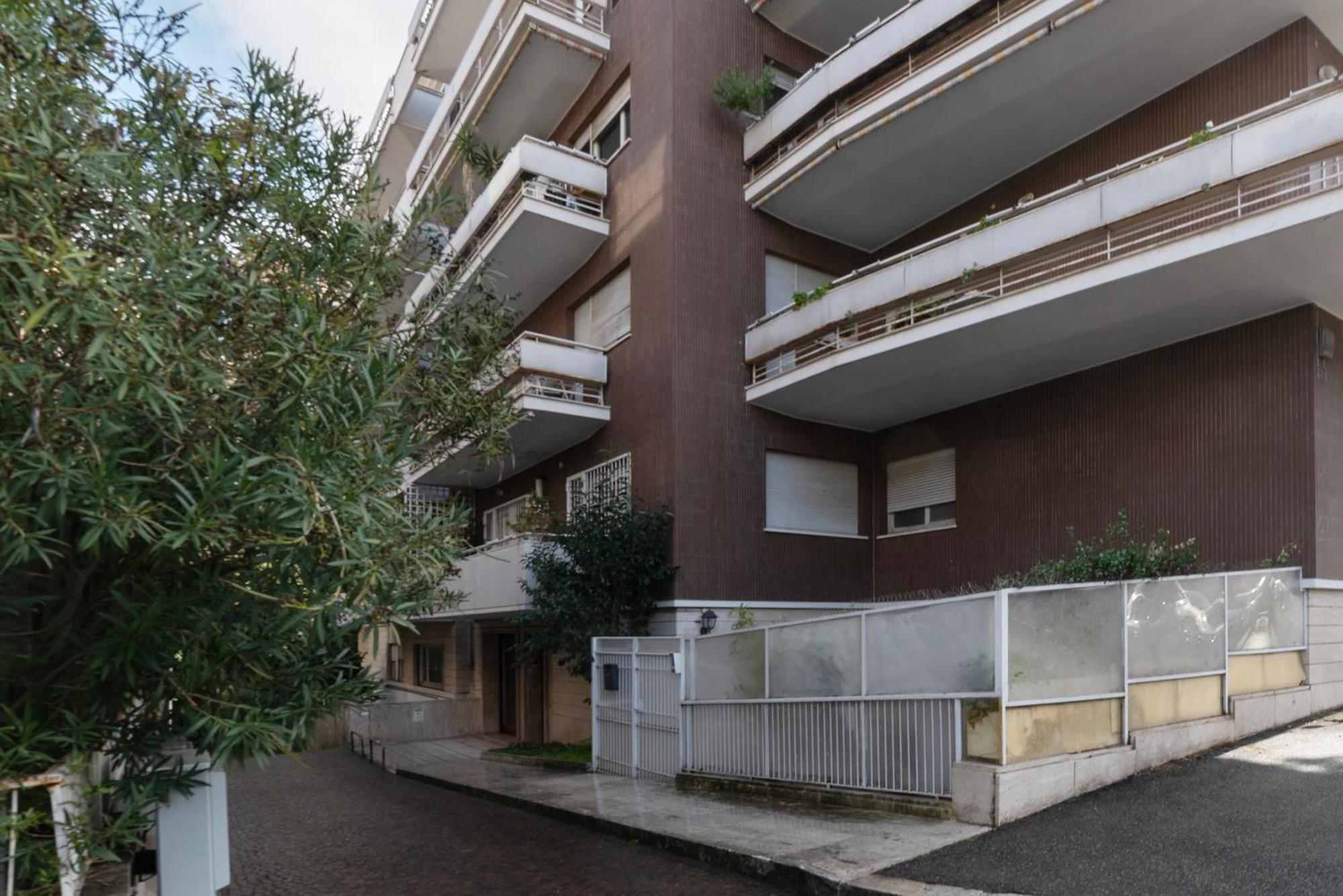 San Pietro Terrace Apartment Рим Екстер'єр фото